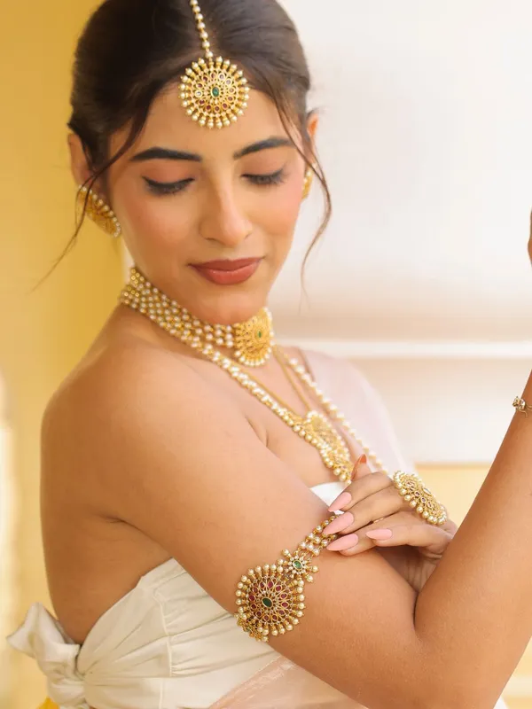 Elara_Arm_Cuff
