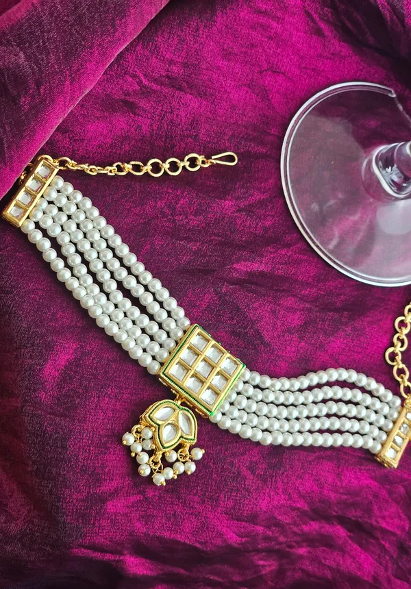 Suvarna_Arm_Cuff_