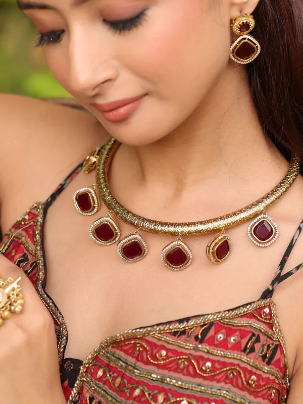 Crimson_Crown_Hasuli_Set