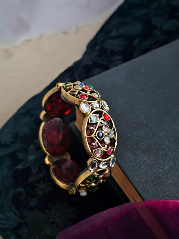 Crimson_Grace_Bracelet