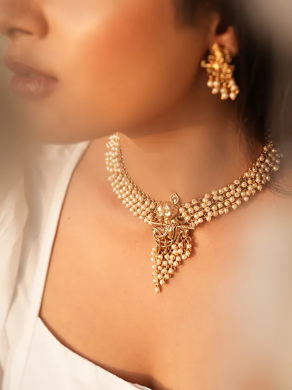 Divine_Krishna_Pearl_Necklace_Set