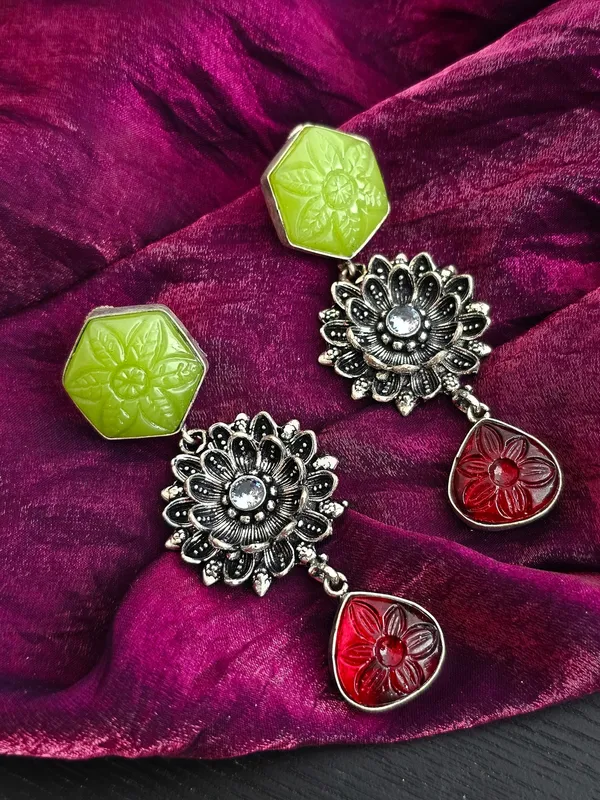 Silver_plated_german_silver_green_drop_earring
