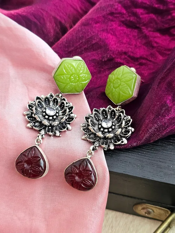 Silver_plated_german_silver_green_drop_earring