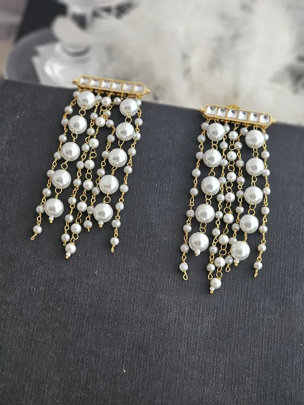 Dewdrop_Pearl_Dangle_Earrings