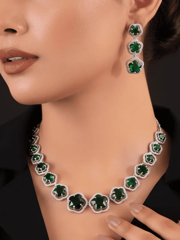 Emerald_Dusk_Necklace_Set