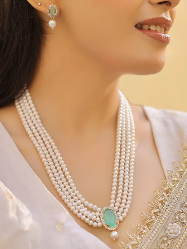 Flora_Glow_Necklace_Set_