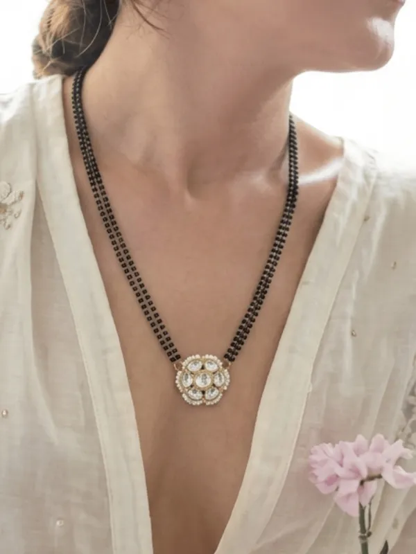 Floral_Elegance_Mangalsutra_