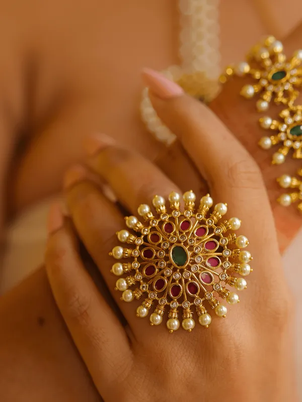 Grace_Glow_Finger_Ring