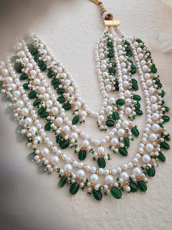 White_Pearls_and_Green_Duldul_Beads_Layered_Necklace
