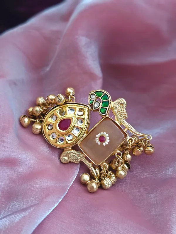 Heritage_Ruby_Petal_Ring_With_Pink_Stone