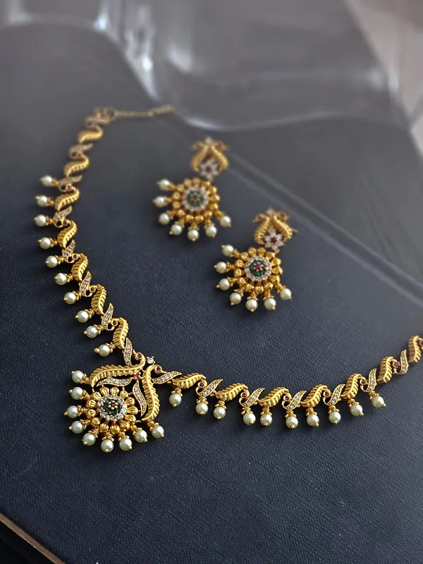 Ira_Golden_Pearl_Drop_Necklace_Set