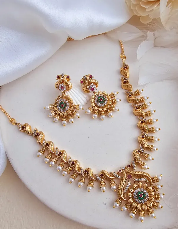 Ira_Golden_Pearl_Drop_Necklace_Set
