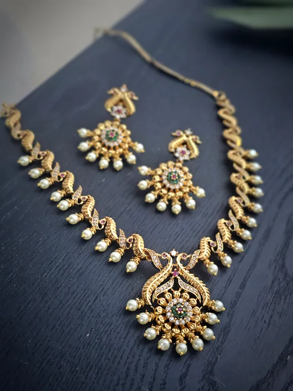Ira_Golden_Pearl_Drop_Necklace_Set