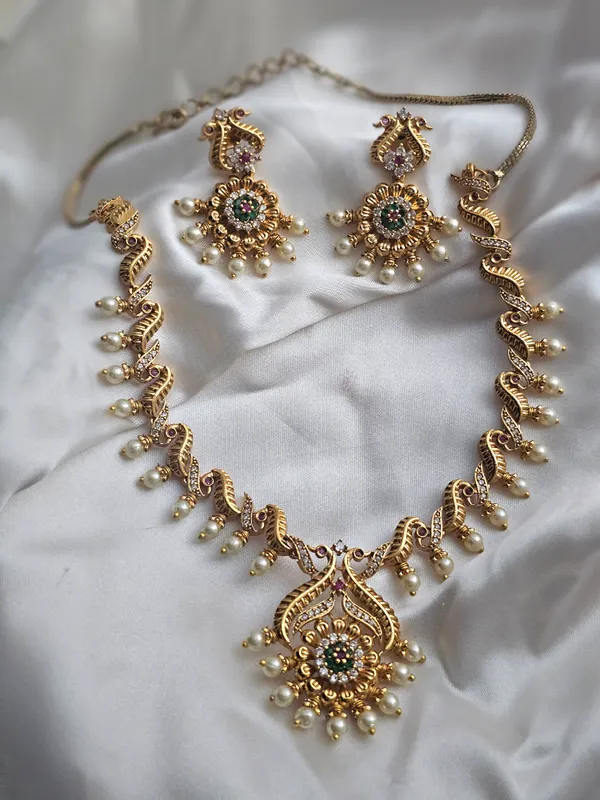 Ira_Golden_Pearl_Drop_Necklace_Set