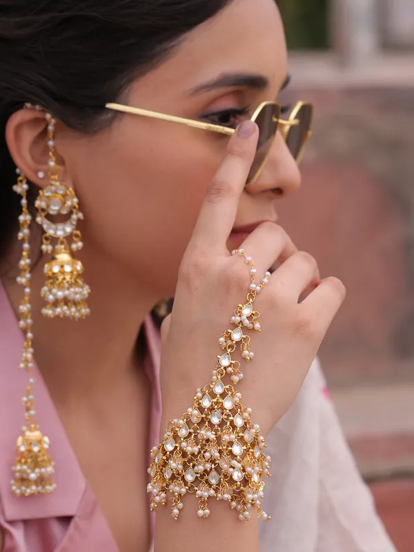 Inakshi_Pachi_Kundan_Hathphool_Bracelet
