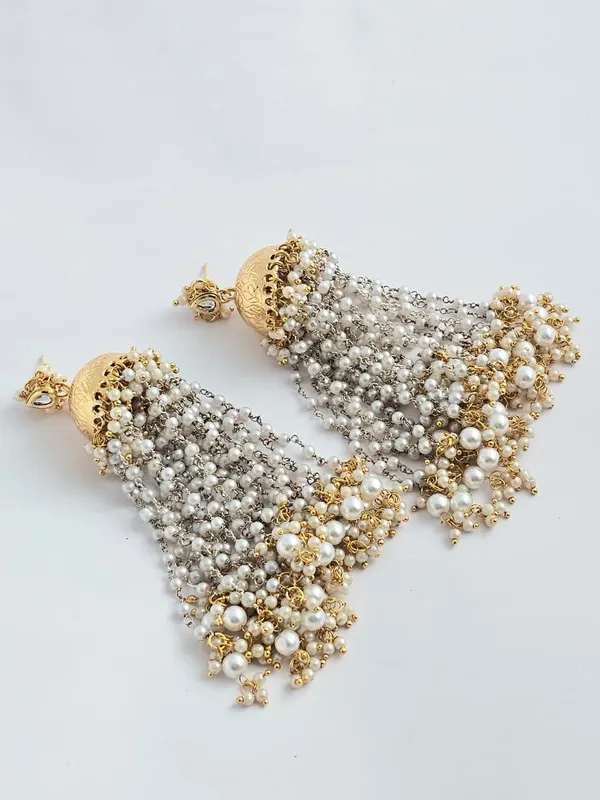 Divyana_Pachi_Kundan_Jhumkas