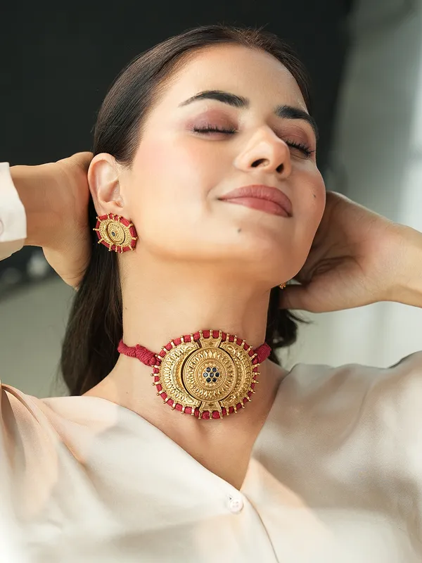Virasa_Temple_Choker_Set