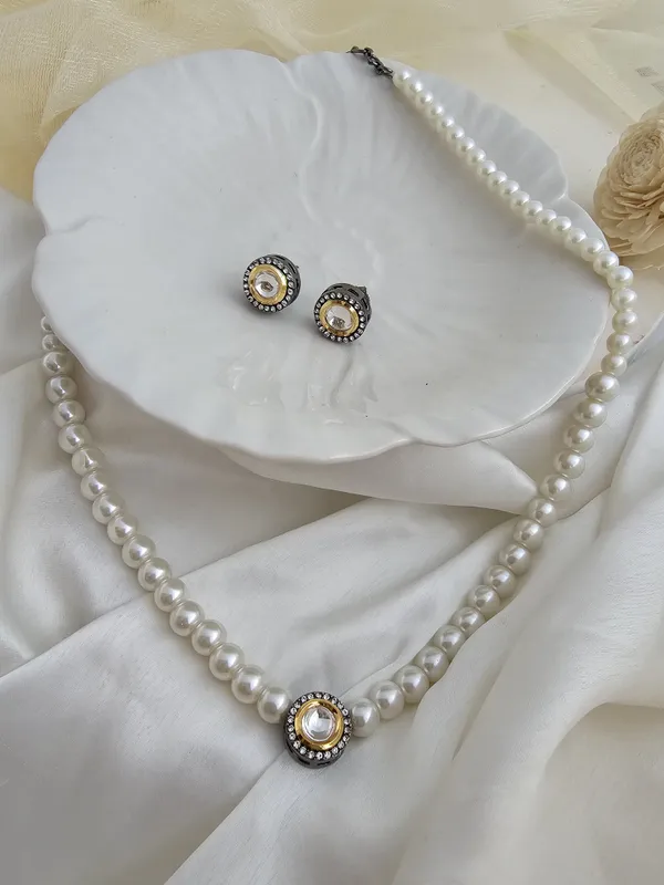Stella_Semi-Precious_Pearl_Necklace_Set