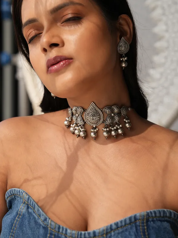 Vanya_German_Silver_Choker_Set