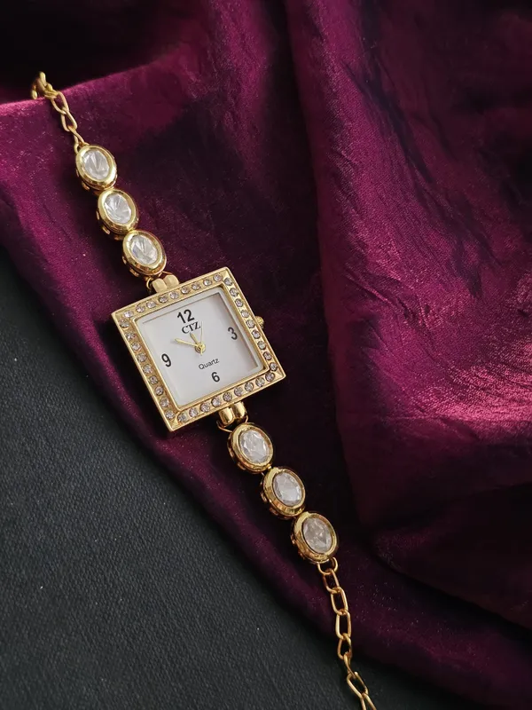 Kundan_Radiance_Square_Dial_Watch