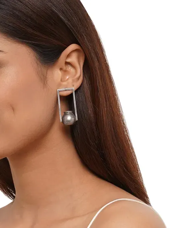 Quirky_Drop_Earrings
