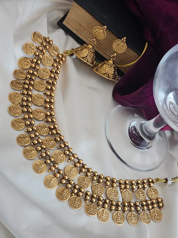 Lakshmi_Divine_Necklace_Set