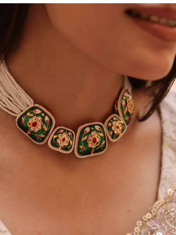 Emerald_Enamel_Meenakari_Set