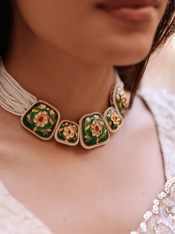 Emerald_Enamel_Meenakari_Set