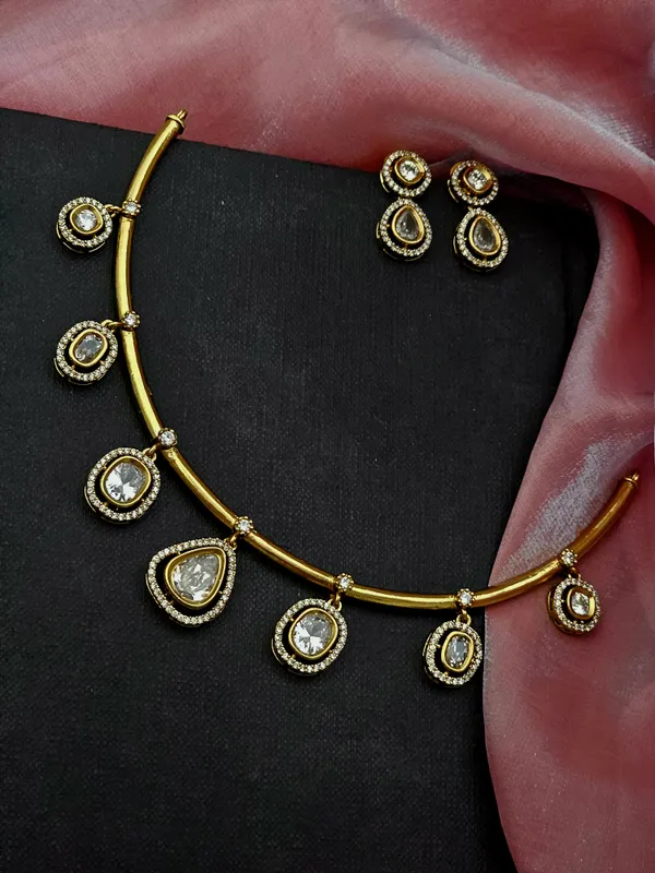 Eternal_Polki_Elegance_Necklace_Set