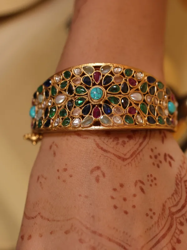 Mystic_Bloom_Bracelet