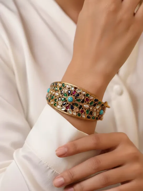 Mystic_Bloom_Bracelet