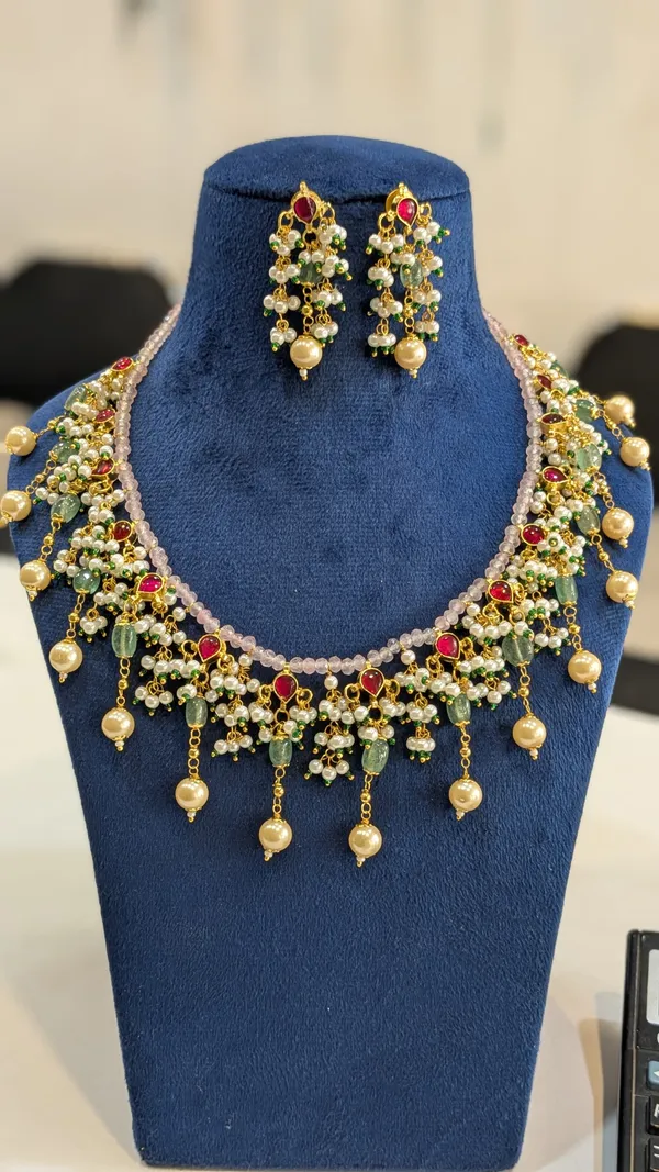 Amira_Necklace_Set