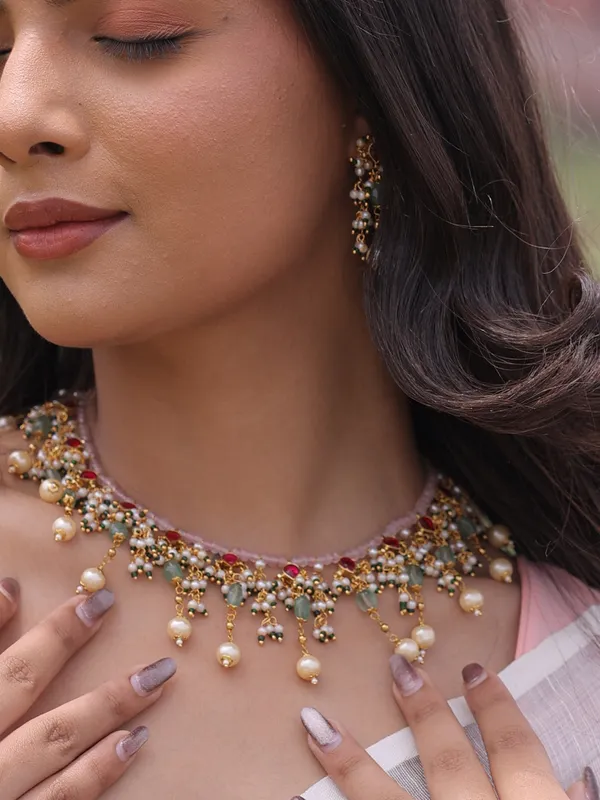 Amira_Necklace_Set