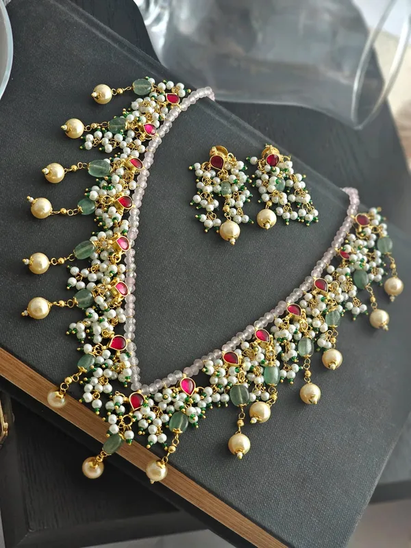 Amira_Necklace_Set