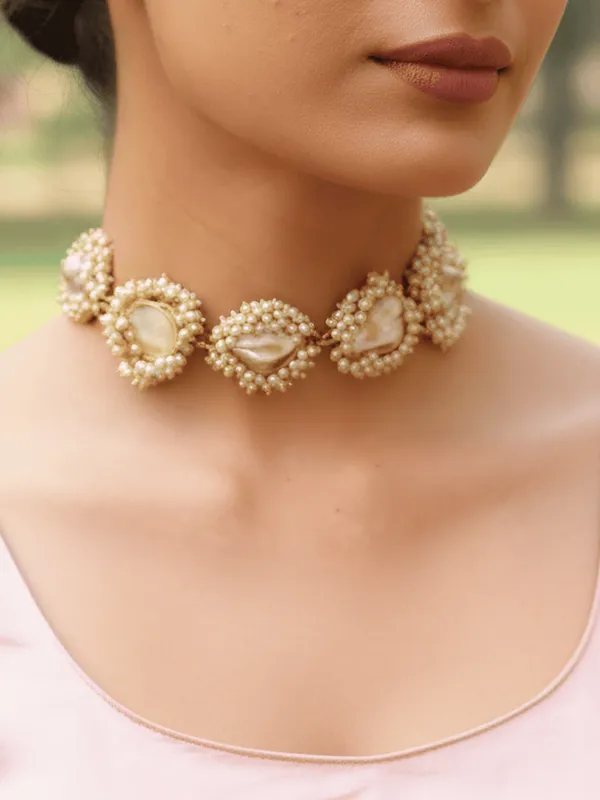 Lustre_MOP_Charm_Necklace_Set
