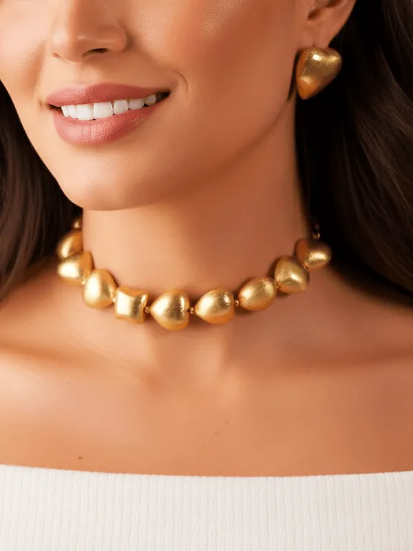 Amoria_Heart_Choker_Set