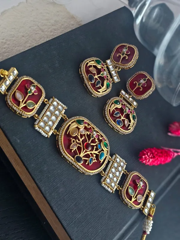 Gulnaar_Heritage_Choker