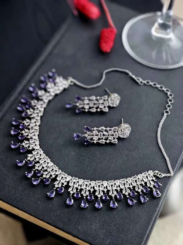 Oceanic_Grace_Necklace_Set