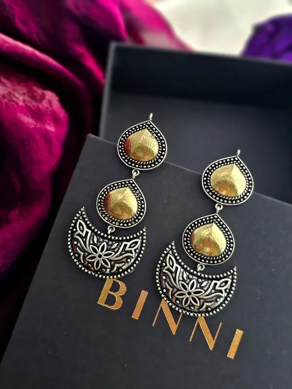 Women_dual_toned_half_moon_drop_earrings