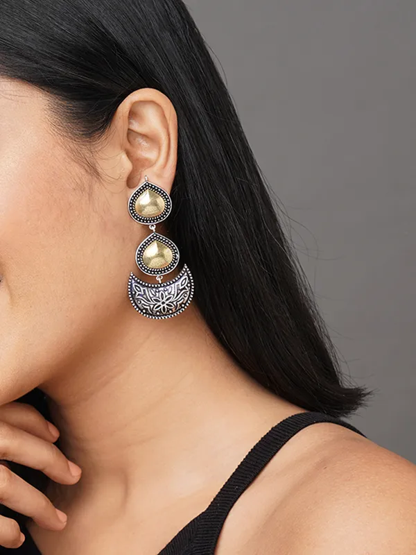 Women_dual_toned_half_moon_drop_earrings