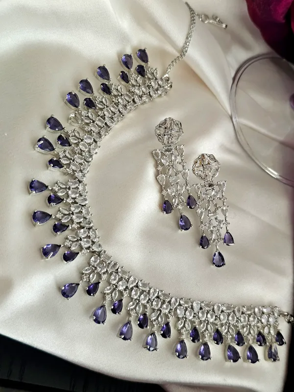 Oceanic_Grace_Necklace_Set