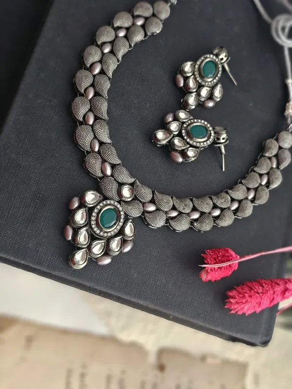The_Vintage_Drape_Necklace_set