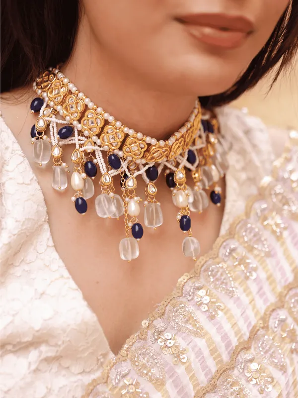 Samira_Light_Blue_Pachi_Kundan_Necklace_Set