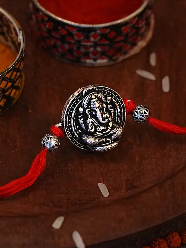 Shree_Vighnaharta_Rakhi