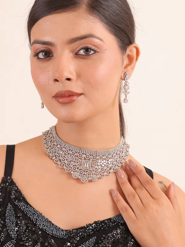 Silver_Petal_AD_Necklace_Set