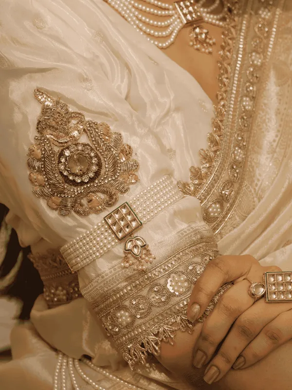Suvarna_Arm_Cuff_