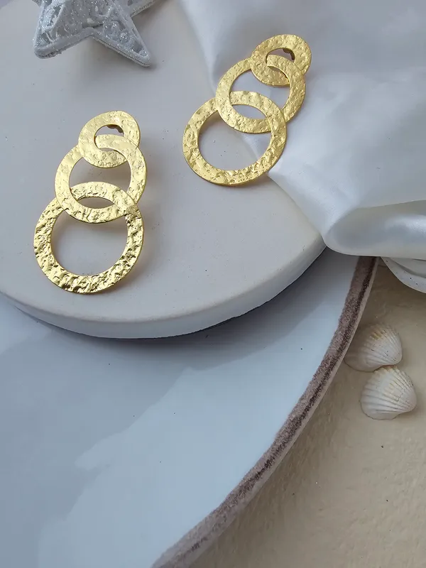 Ravelle_Drop_Earrings