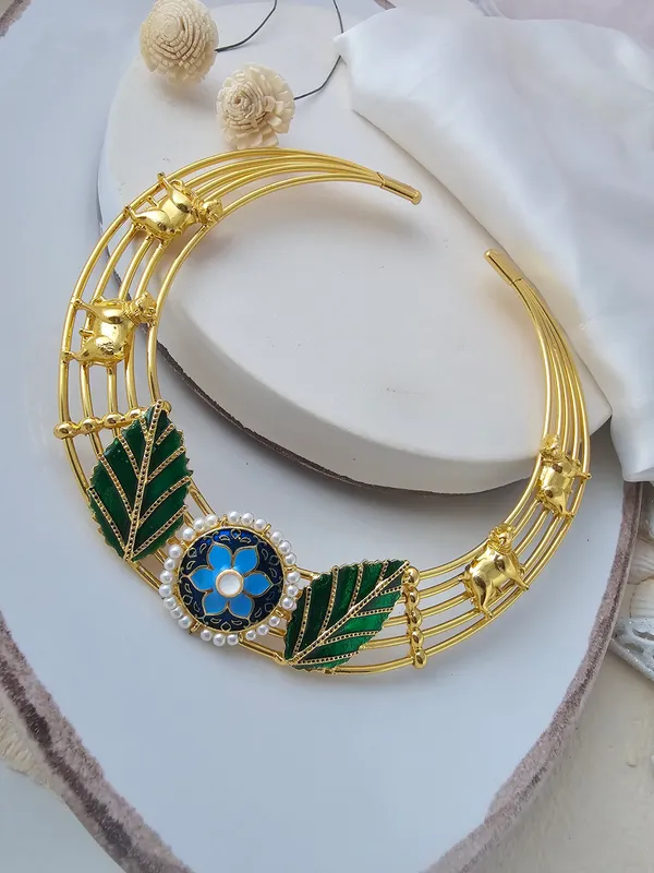 Golden_Rajwada_Neelkamal_Flower_Choker