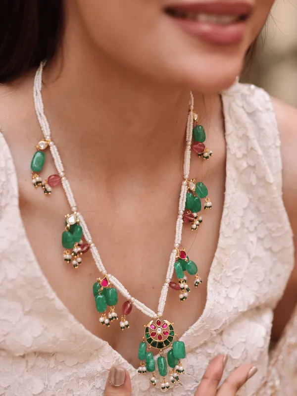 Trivara_Necklace