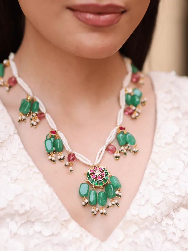 Trivara_Necklace